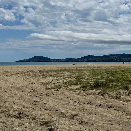 Charmant Studio Cabine A 2 Min De La Plage Apartment